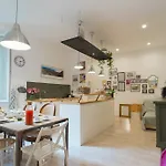 B&B Apiu